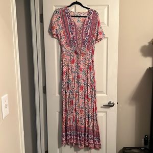 Women’s Floral Maxi Dress